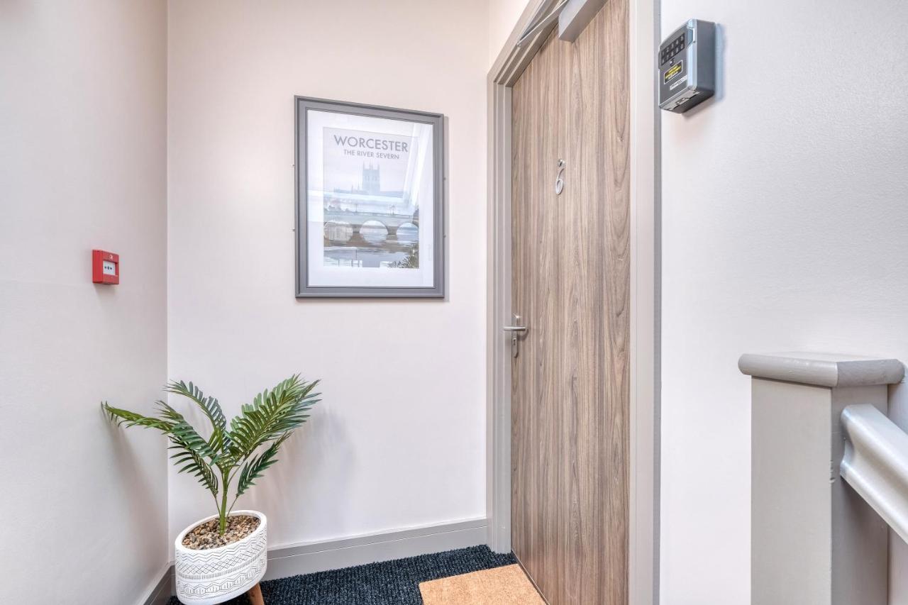 The Station Loft City Centre 1-Bed Apartment Worcester Exteriér fotografie